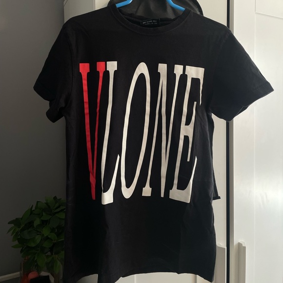 VLONE | Shirts | Vlone Reversible Tee 